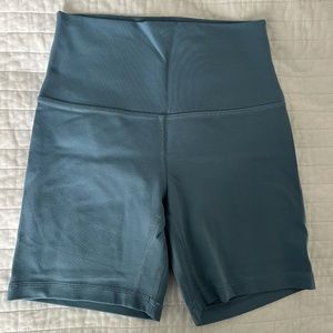 Lululemon Align High-Rise Short 6"